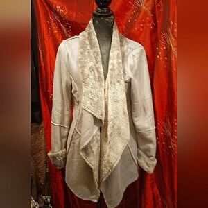 Cozy Gray Faux Suede fuzzy lined sweater/jacket cardigan? asymetrical hem